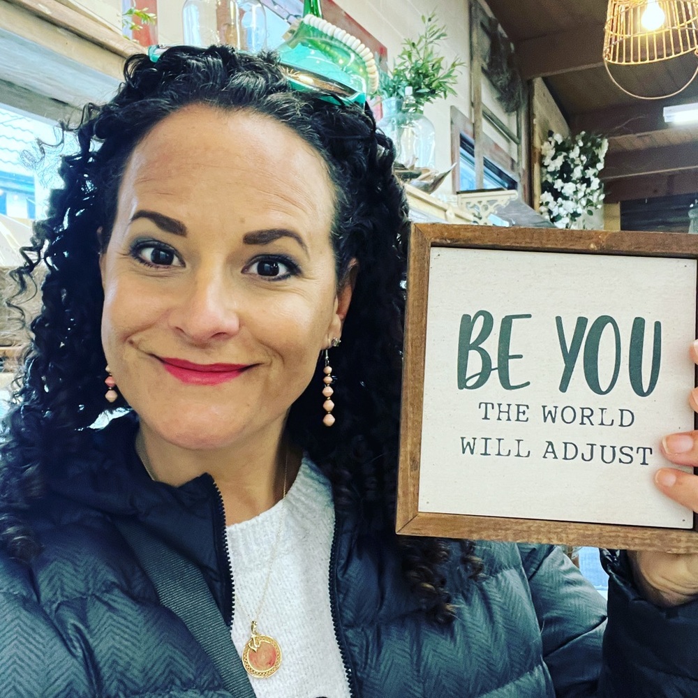 Meet your Posher, Rosy